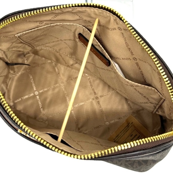 MICHAEL KORS Jet Set Travel Medium Dome Crossbody Bag & Double Zip Wallet Brown - Picture 8 of 13